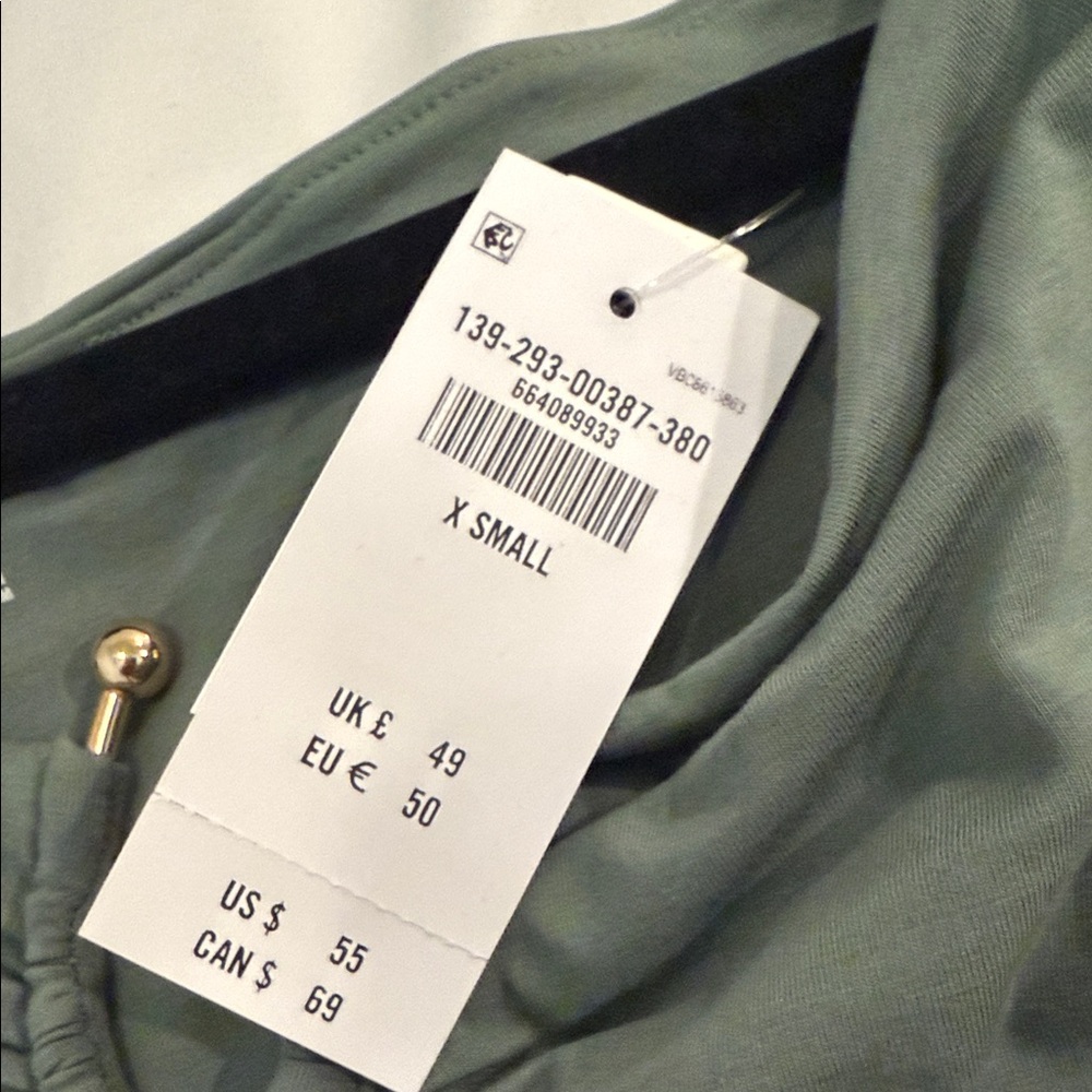 A&f Green Off-Shoulder Women's Top - Picture 4 of 5